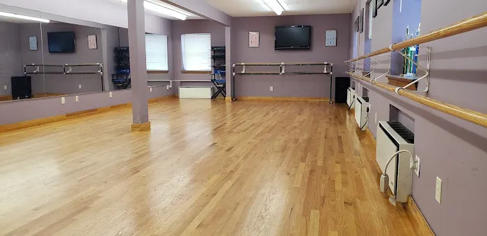 Step By Step Dance Studio Picture 2