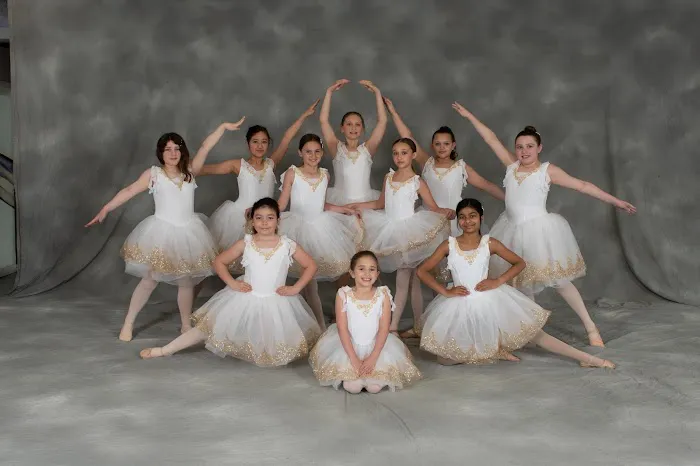 Lynn & Jen's Dance Studio Picture 5
