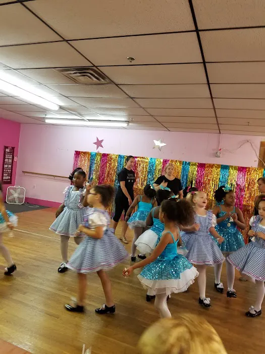 Hyde Park Dance Academy Picture 2