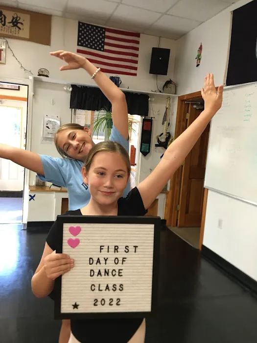 Cathy-Jo Irvine Dance Studio Picture 10