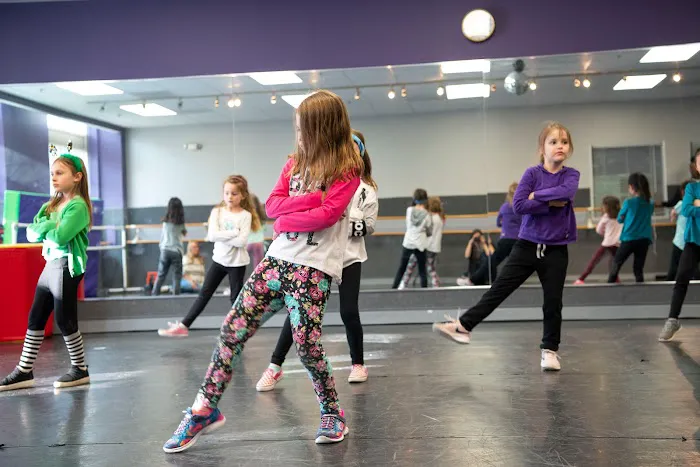 Creative Dance Center Picture 2