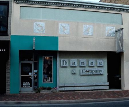 Dance & Co