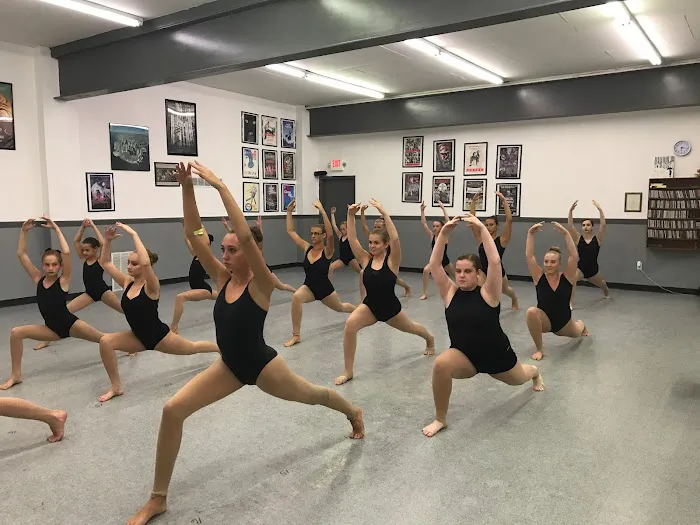 Koza & Co Dance Studio Picture 1