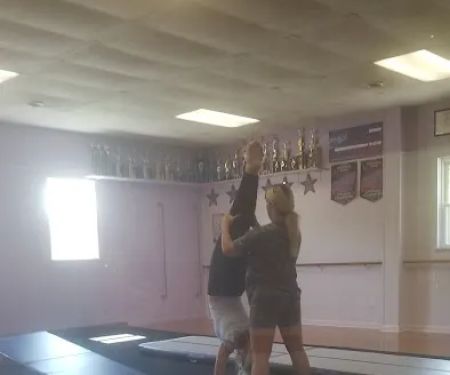 Houck Dance Studio by Ariel