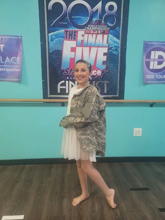 Amber Terreta's Dance Company Picture 5