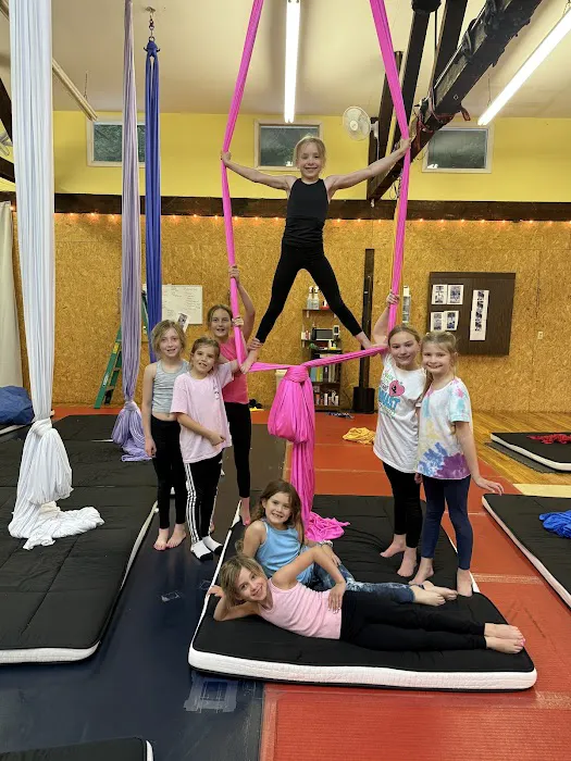 Pittsburgh Circus School Picture 4