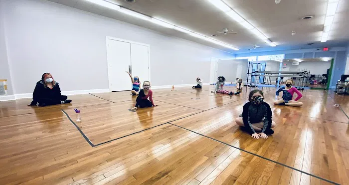 Eclectic Dance Company Picture 1
