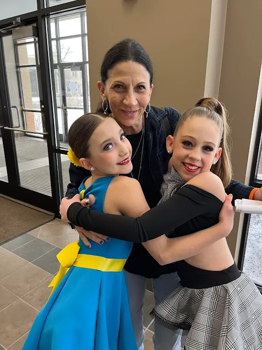 Steppin' Out Dance Academy Picture 2