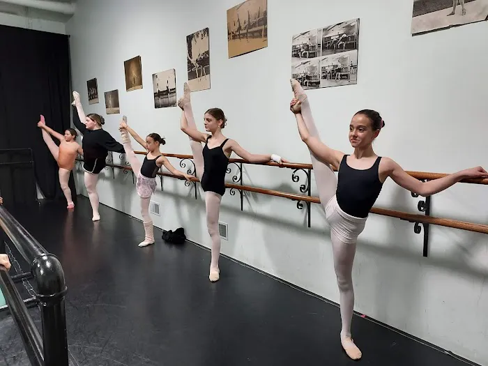 Sovereign Ballet Picture 2