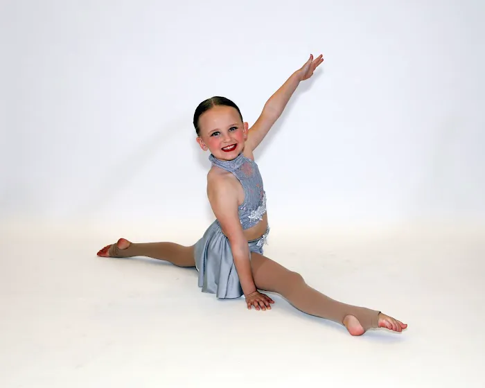 The Dance Collective Picture 3