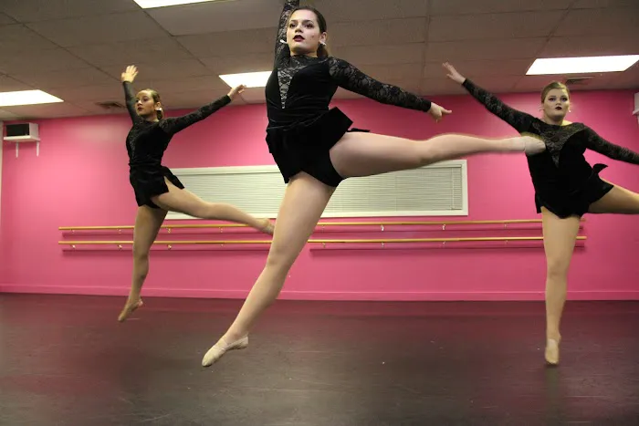 Alton Street Dance Picture 4