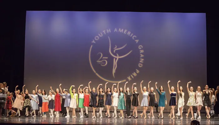 N&D BALLET Picture 2