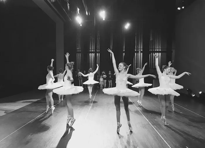 Movement Dance Studio Picture 2