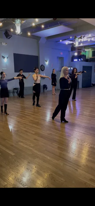 Top Dance Studio Picture 7