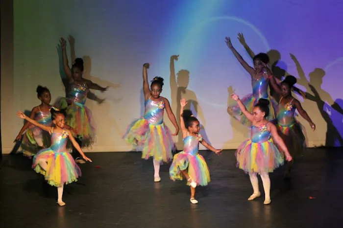 Karm-Syndia Dance Studio Picture 3