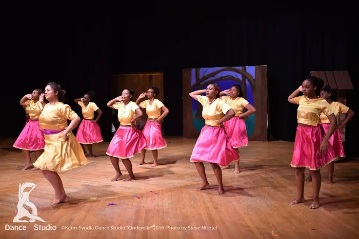 Karm-Syndia Dance Studio Picture 7