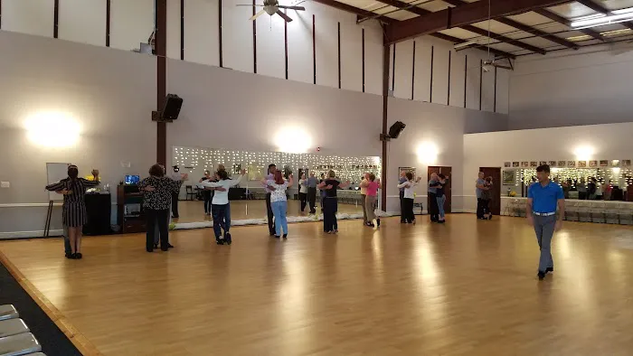 Strictly Ballroom Dance Studio Picture 2