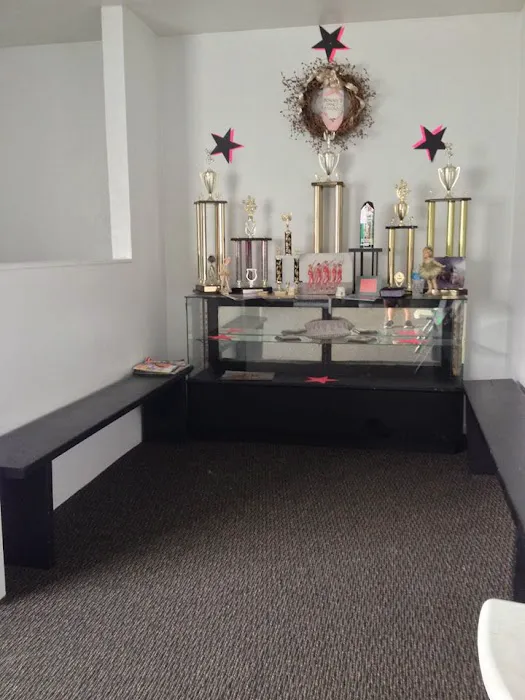 Bonnie's Dance Studio Picture 6