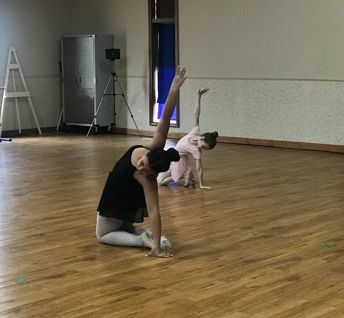 His Masterpiece Dance Picture 8