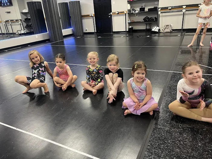 Dance Spectrum Picture 2