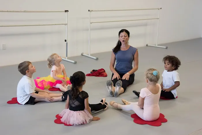 Neglia Conservatory of Ballet Picture 10