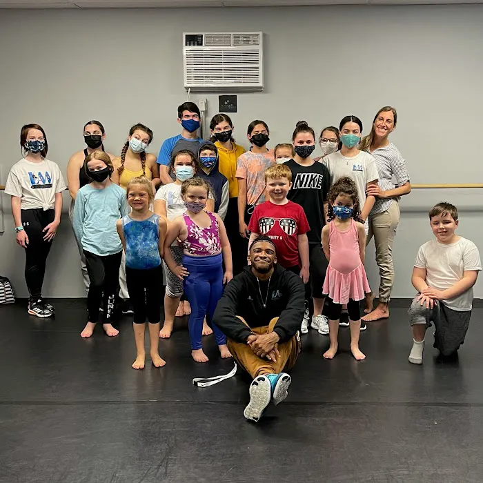 LAW Dance Studio Picture 4