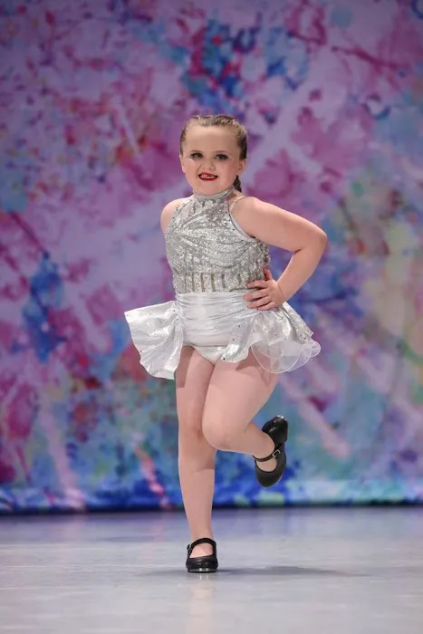 LAW Dance Studio Picture 6