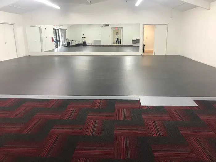 Company Eight Dance Studio Picture 3