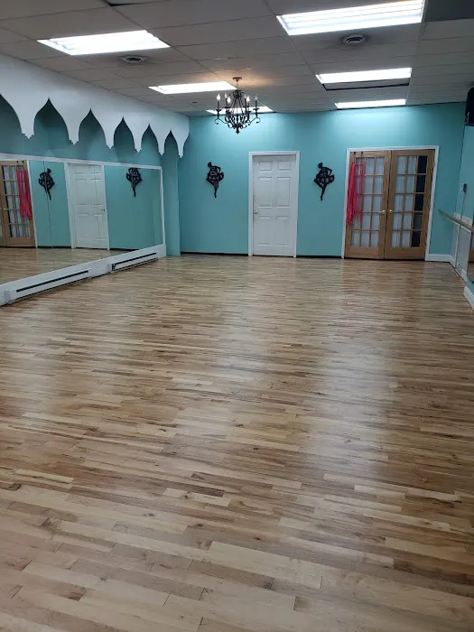 Miss Natale's Dance Centre Picture 4
