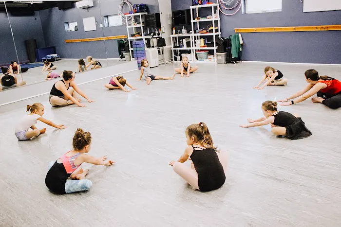 Dance Innovations Dance Center Picture 10