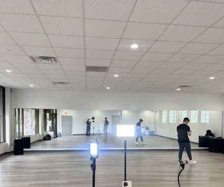 Xeno-Animals Dance Studio