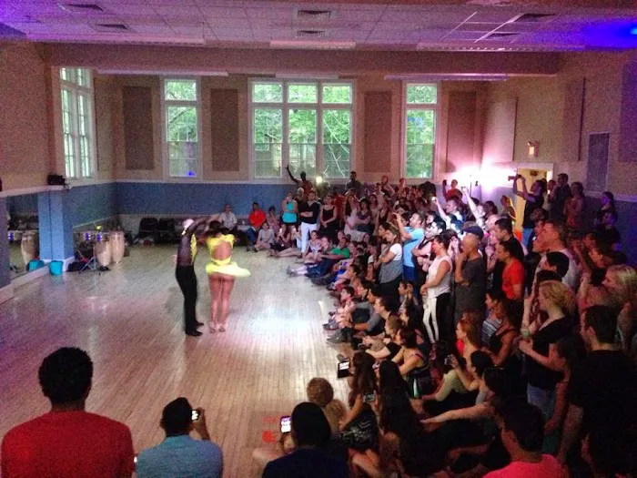 Rumba Y Timbal Dance Company Picture 3