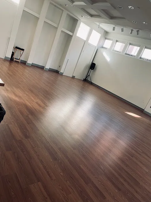 Floor Lords Urban Arts Studio Picture 2