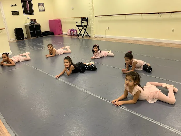 On Pointe Dance Academy Picture 4