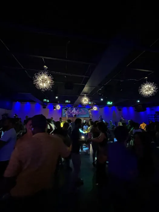 Bachata Room Boston Picture 8