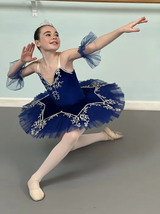 Reaching Heart School of Ballet Picture 8