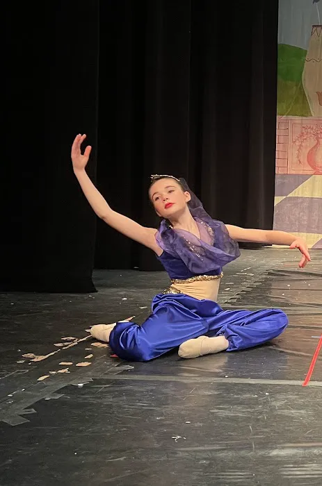 Reaching Heart School of Ballet Picture 7