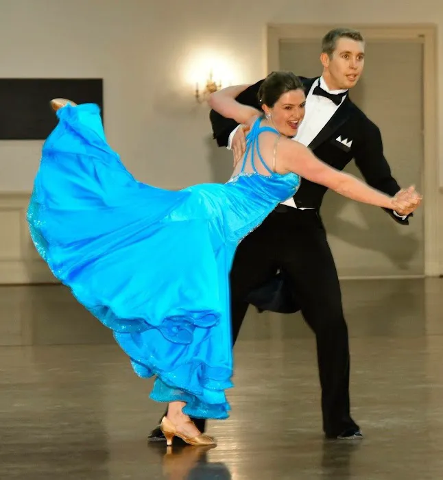 Smooth Sailing Ballroom Picture 6