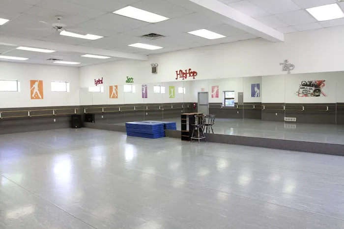 Kickline Dance Center Picture 10