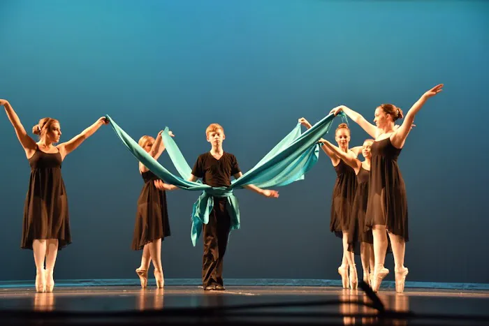 Lori Allen Dance Center Picture 2