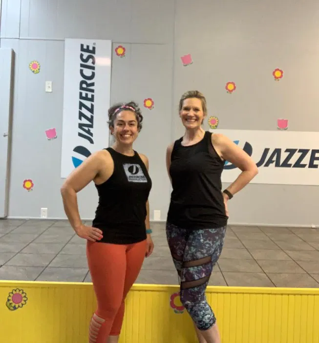 Jazzercise Oakland MD of Simon Pearce Outlet Picture 4
