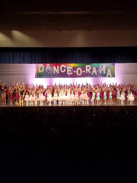 Thomas School of Dance Picture 2