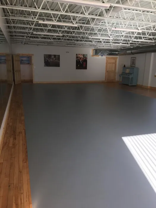 Jordan School of Ballet Picture 3
