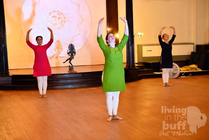 Devi Bollywood Dance Picture 3