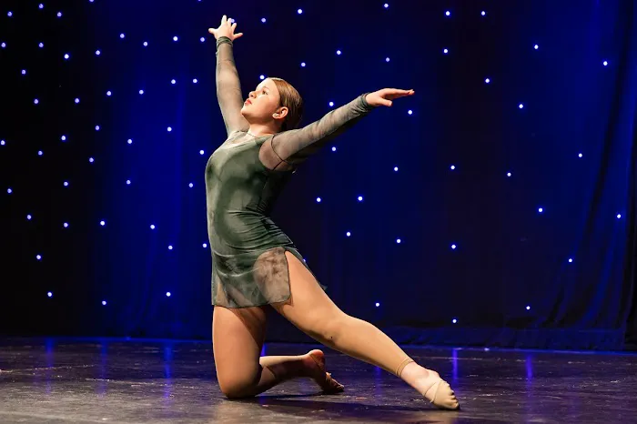 Visions Dance Studio LLC Picture 1