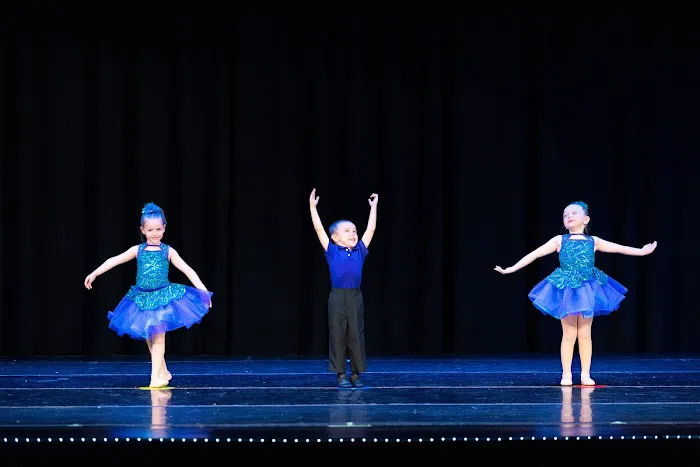 Downstage Dance Center Picture 2