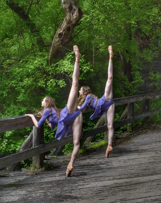 Odasz Dance Theatre Picture 5