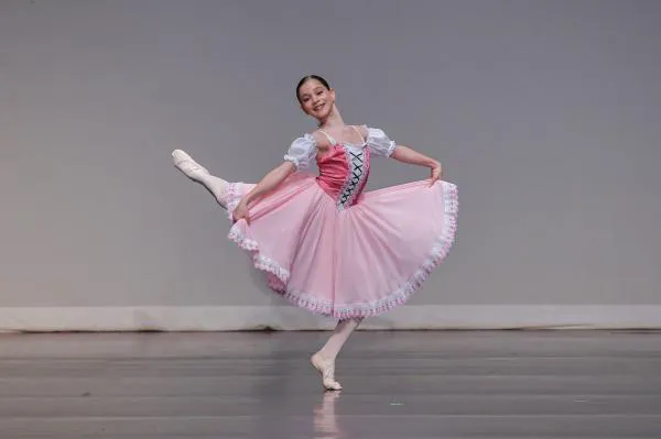 Odasz Dance Theatre Picture 7