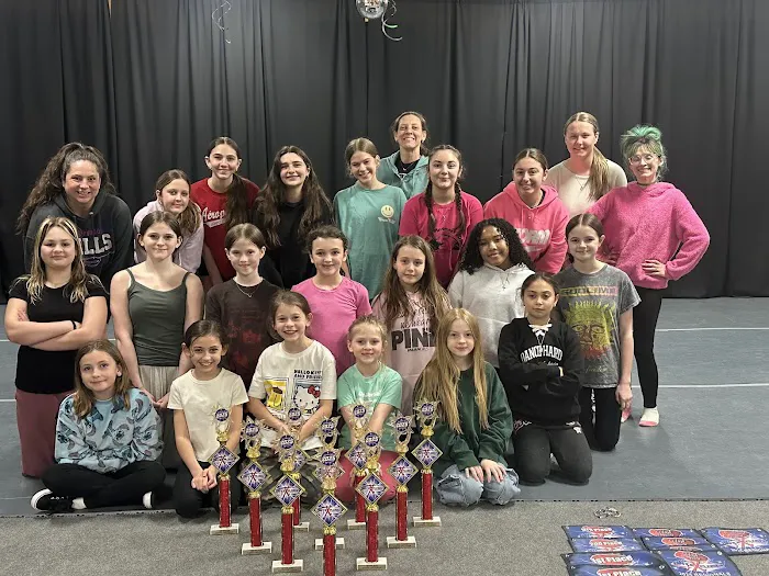 Universal Movement & Dance Picture 2