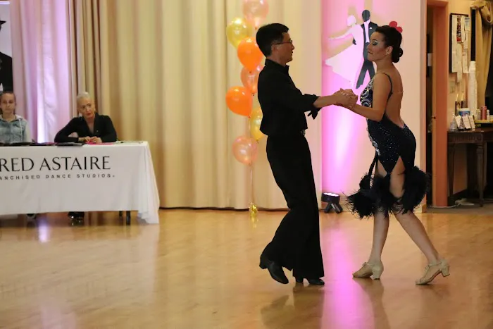 Fred Astaire Dance Studios Picture 5